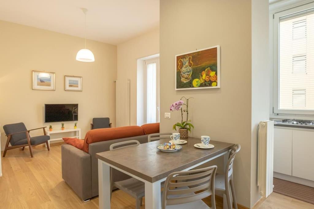 Pisacane Suite Salerno Dış mekan fotoğraf
